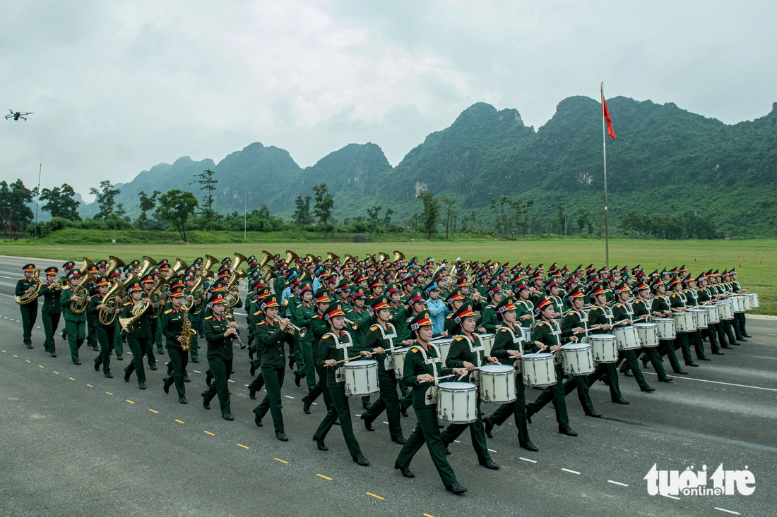 diễu binh - Ảnh 3.