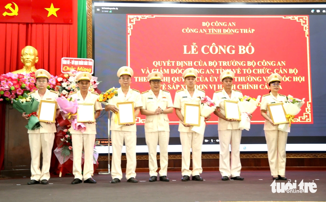 Công an tỉnh Lâm Đồng, Đồng Tháp công bố các quyết định về công tác cán bộ - Ảnh 9.