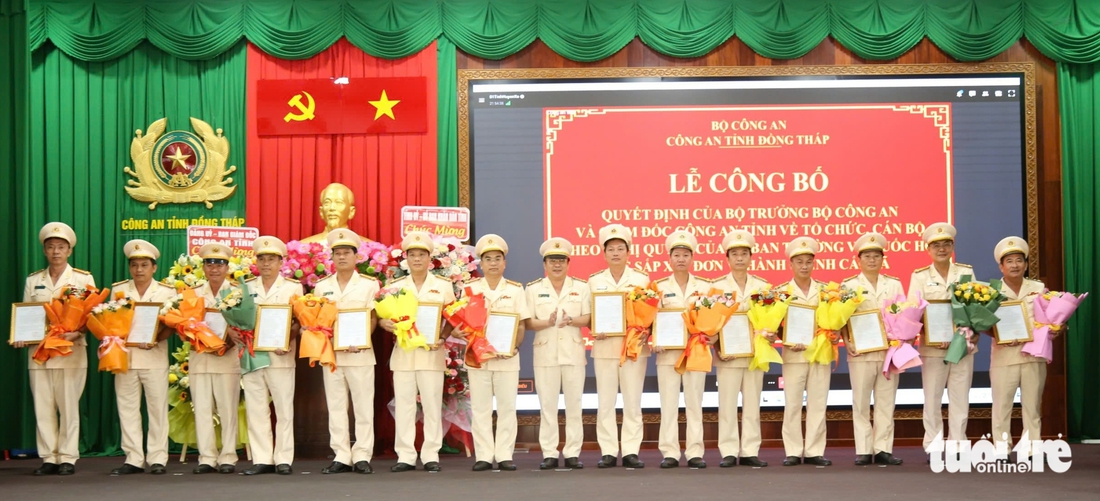 Công an tỉnh Lâm Đồng, Đồng Tháp công bố các quyết định về công tác cán bộ - Ảnh 10.