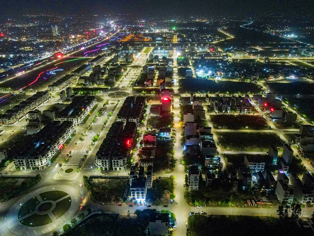 Trụ sở phường xã 'thay áo' mới, người dân hứng khởi chờ thời khắc lịch sử - Ảnh 9. bắc ninh - Ảnh 10.