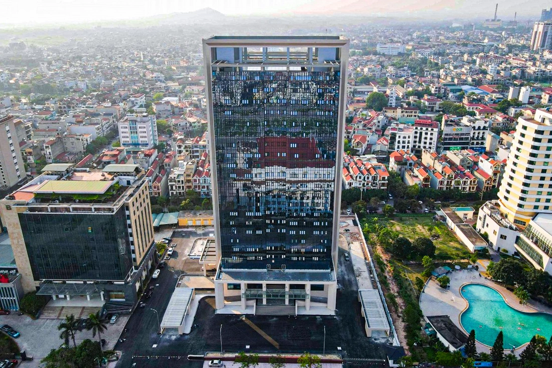 Trụ sở phường xã 'thay áo' mới, người dân hứng khởi chờ thời khắc lịch sử - Ảnh 7. bắc ninh - Ảnh 8.