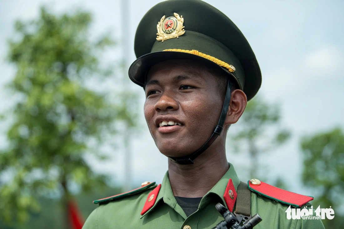diễu binh - Ảnh 2.