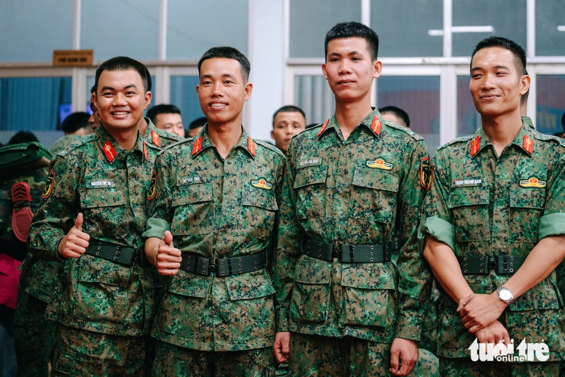 Các lực lượng quân đội di chuyển ra Hà Nội tập luyện mừng 80 năm Quốc khánh - Ảnh 9.