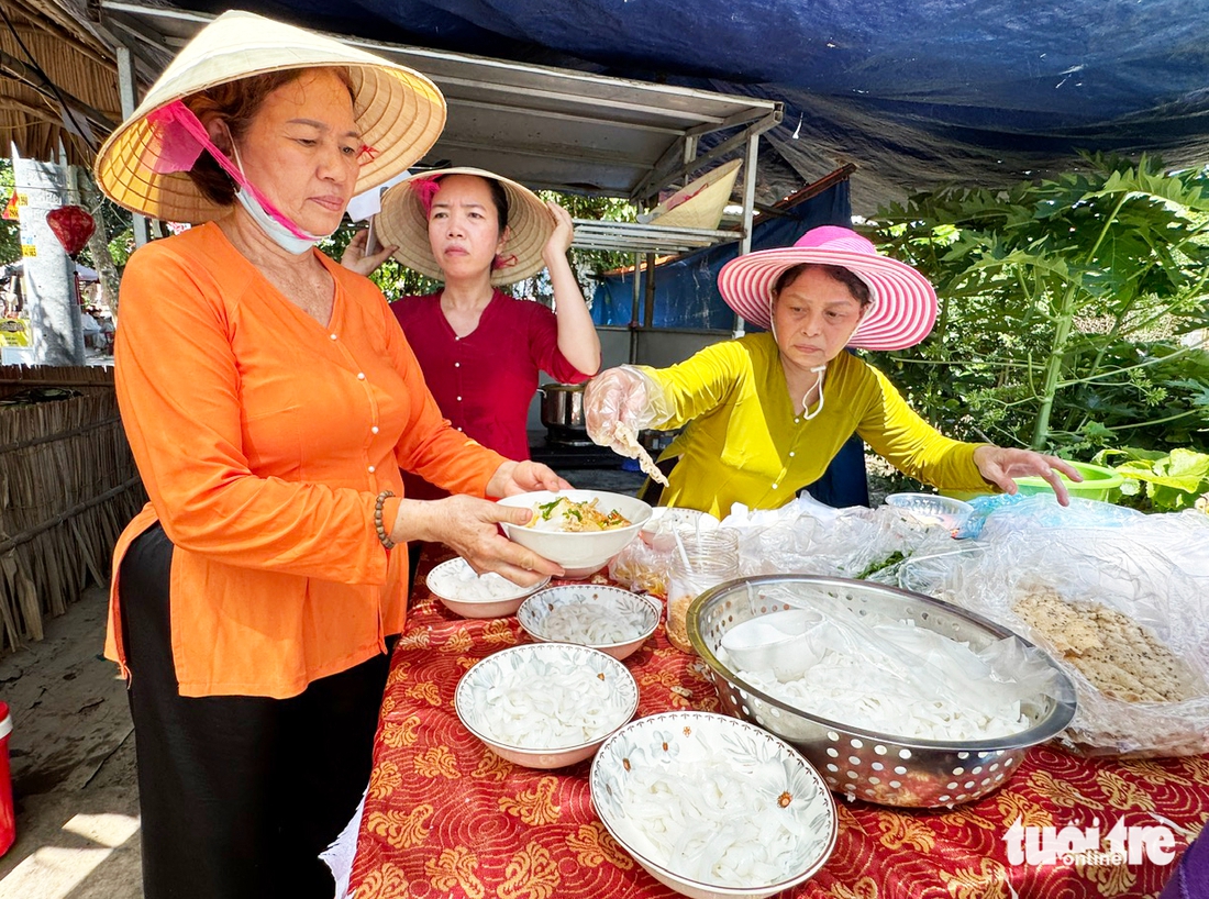 mỳ Quảng - Ảnh 6.