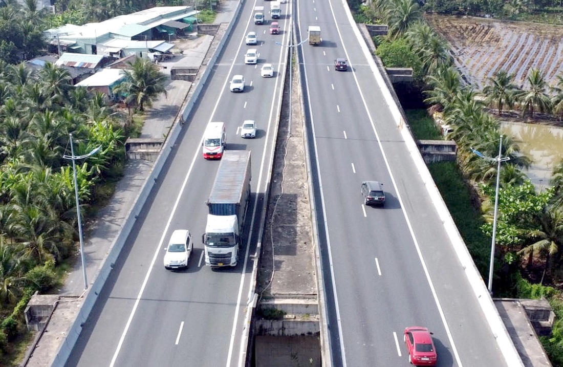 mở rộng cao tốc - Ảnh 2.