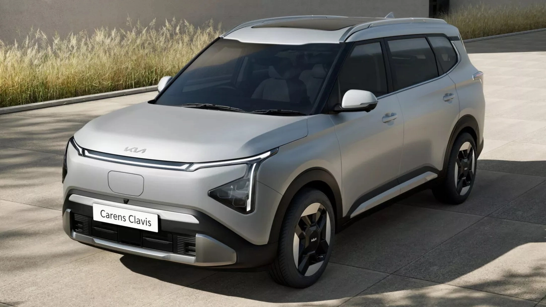 Kia Carens có thêm bản điện chạy 490km/sạc, ADAS, đấu Xpander, Veloz Cross nếu về Việt Nam - Ảnh 2.