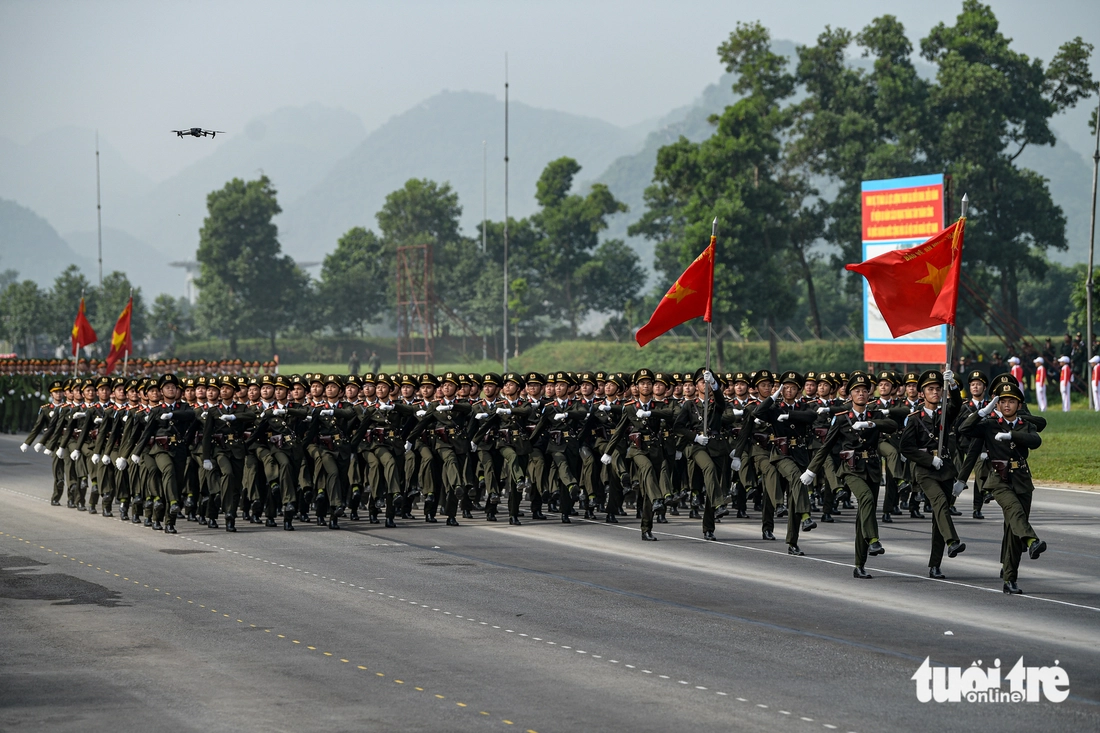 diễu binh - Ảnh 17.
