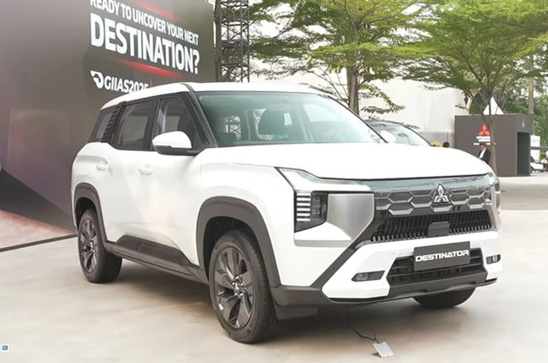 Đây là sự khác biệt giữa 3 bản Mitsubishi Destinator mà khách Việt có thể tham khảo trước khi chốt cọc- Ảnh 3. So sánh 3 bản Mitsubishi Destinator chờ ngày về Việt Nam: Chung động cơ, khác tiện nghi và an toàn - Ảnh 3.