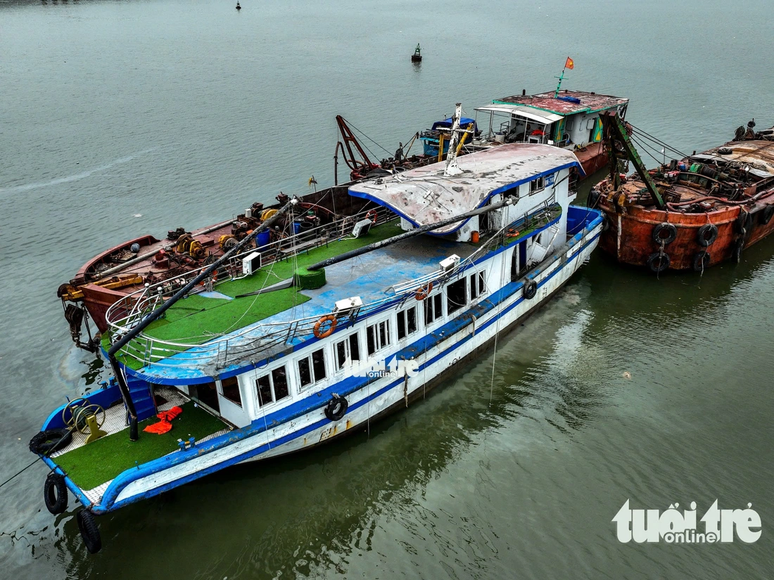 Hạ Long - Ảnh 1.
