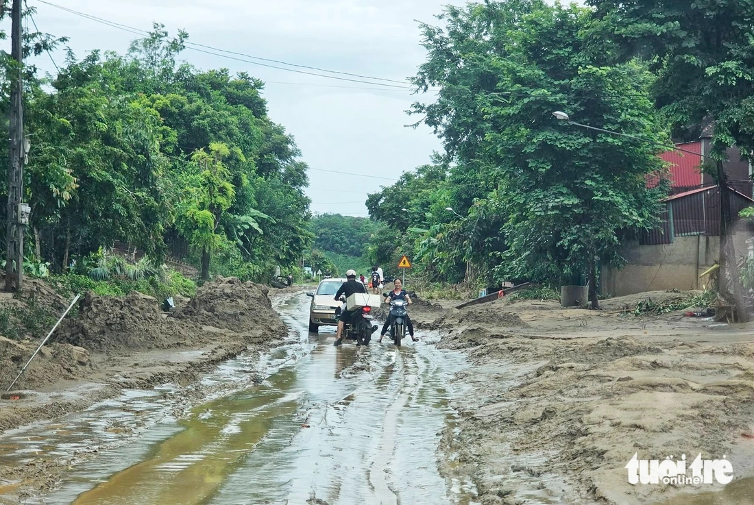 cứu trợ - Ảnh 4.