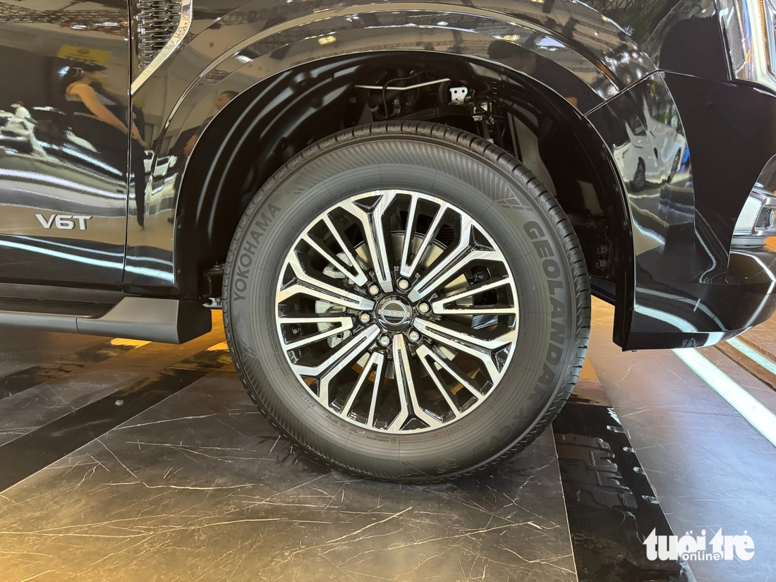 Nissan Patrol dự kiến đến Việt Nam: 8 người lớn ngồi thoải mái, 425 mã lực, đấu Land Cruiser - Ảnh 7.