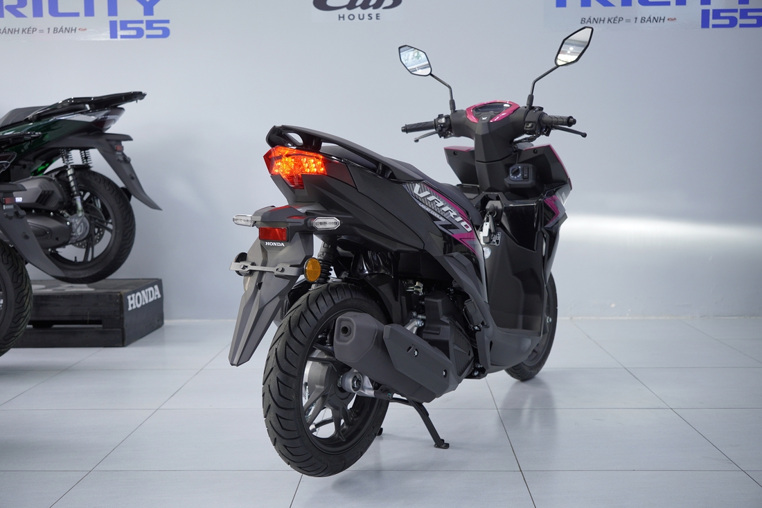 Honda Vario 125 - Ảnh 12.