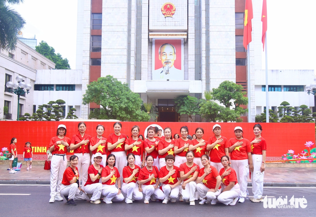 Triệu người đi bộ trên toàn quốc 'Cùng Việt Nam tiến bước' - Ảnh 8.