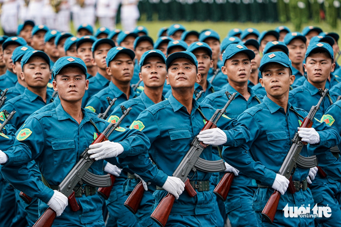 Việt Nam có đầy đủ các lực lượng, quân binh chủng để bảo vệ vững chắc Tổ quốc - Ảnh 11.