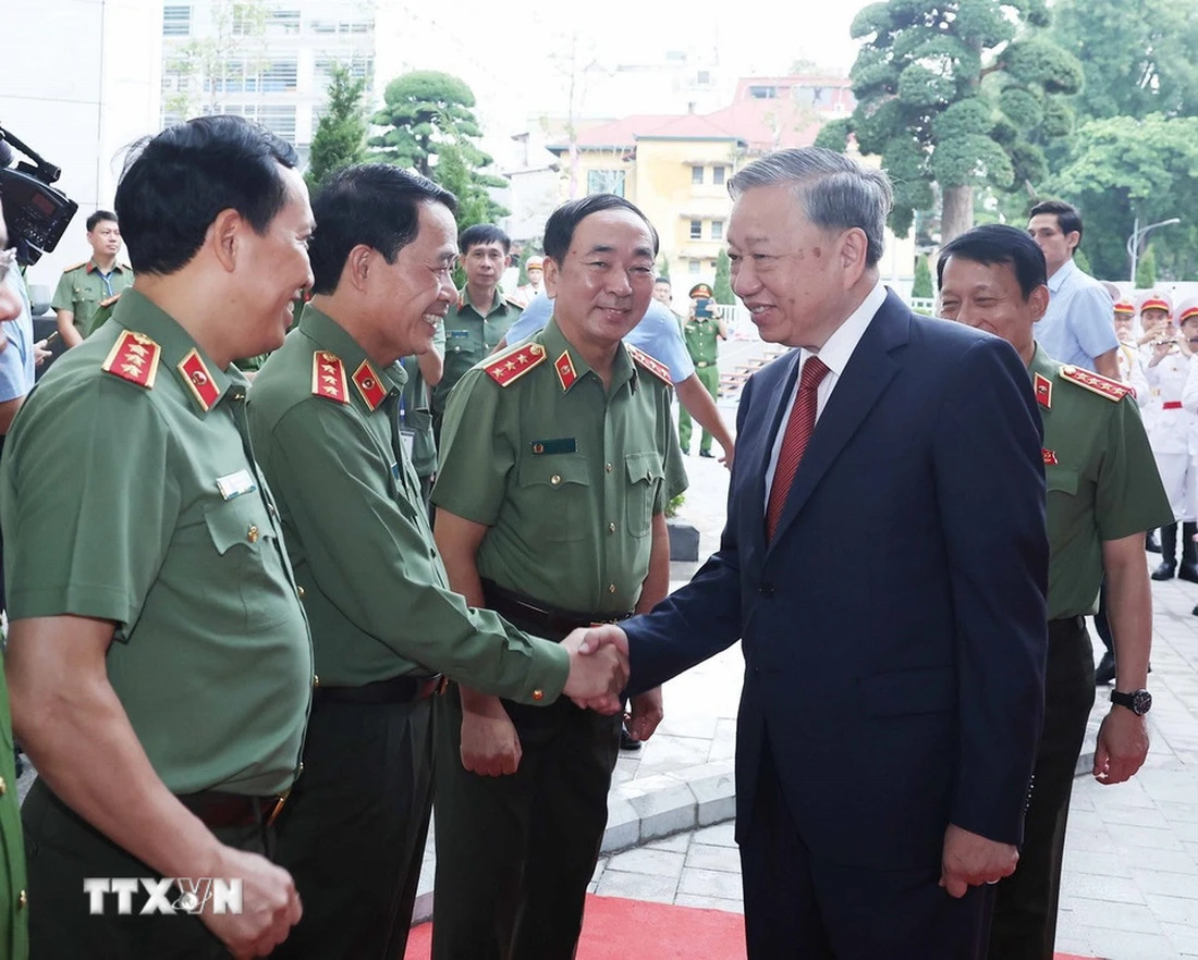 công an nhân dân - Ảnh 1.