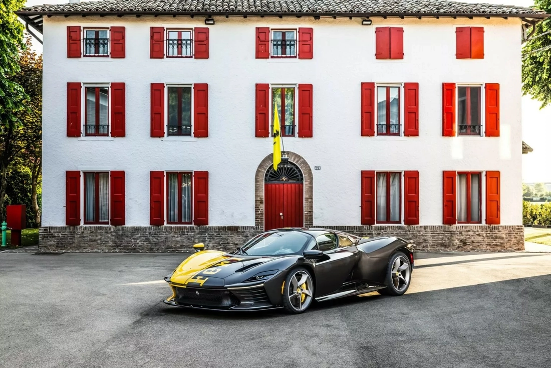 Ferrari - Ảnh 2.