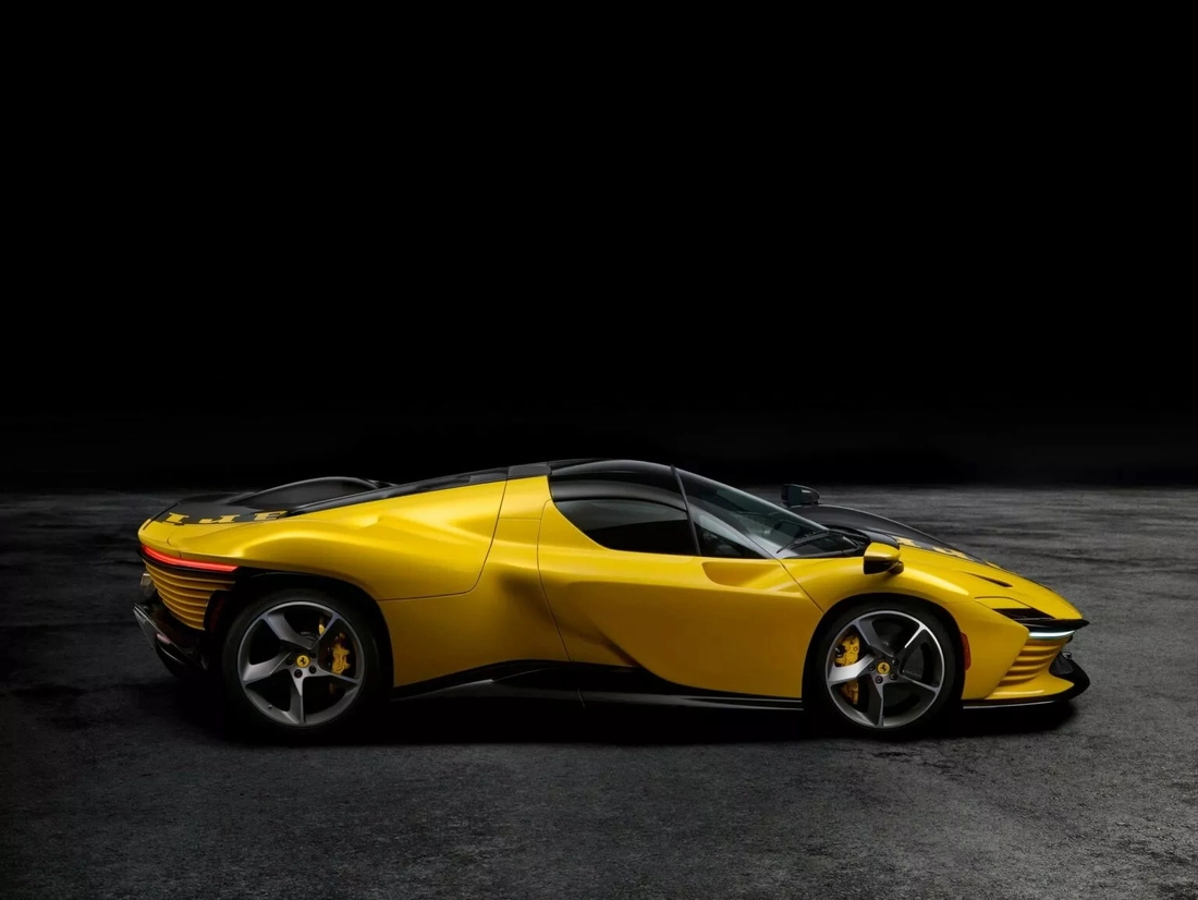 Chiếc xe Ferrari mới đắt nhất từng được bán đấu giá: Chốt sổ 684 tỉ đồng, là bản có 1 không 2 - Ảnh 8.