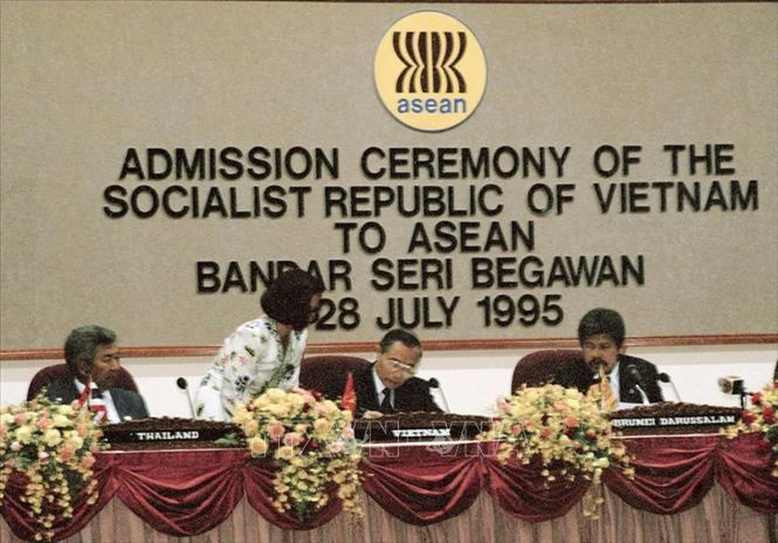 ngoại giao Việt Nam - Ảnh 4.