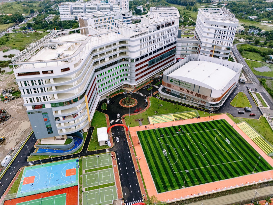 Trường đại học y dược đầu tiên trong khu 'campus y tế' chính thức đi vào hoạt động - Ảnh 5.