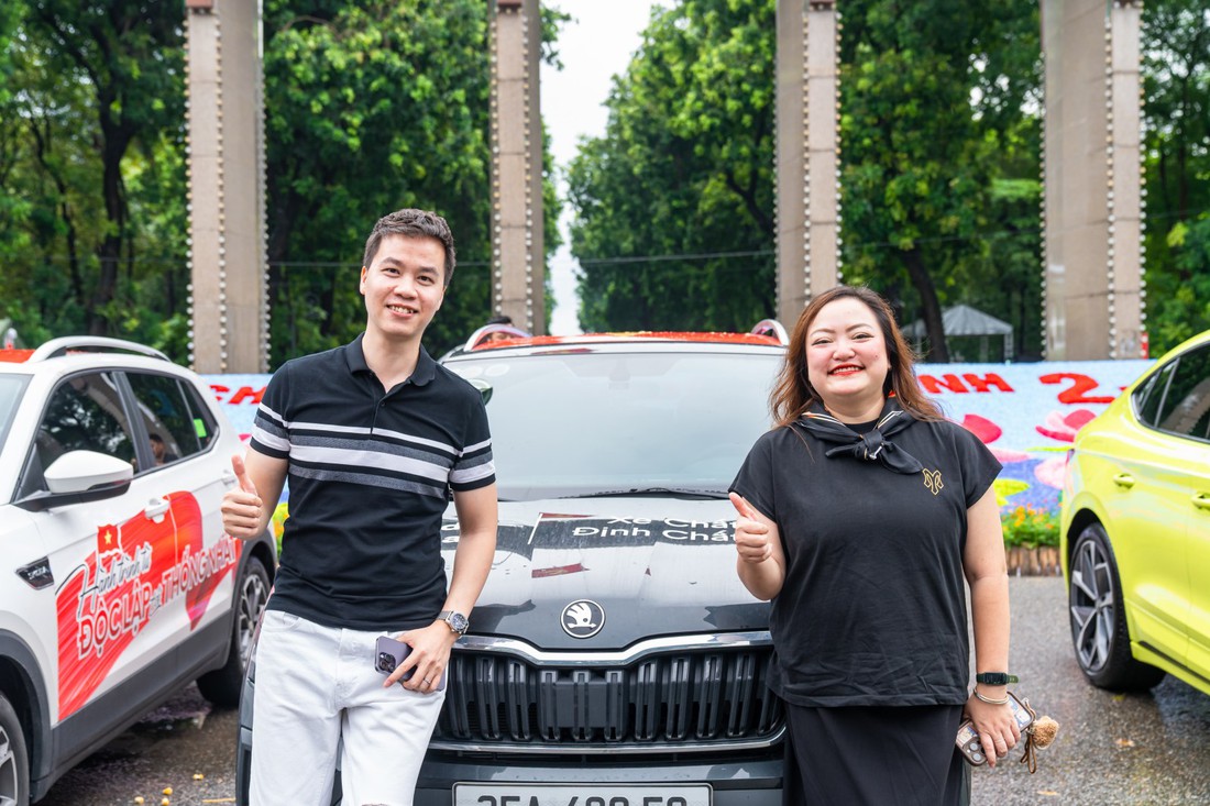Đoàn xe Skoda 'vượt bão' tới Hà Nội, kết thúc gần 2.500km từ Độc Lập tới Thống Nhất với nhiều cung bậc cảm xúc- Ảnh 29. Skoda - Ảnh 24.