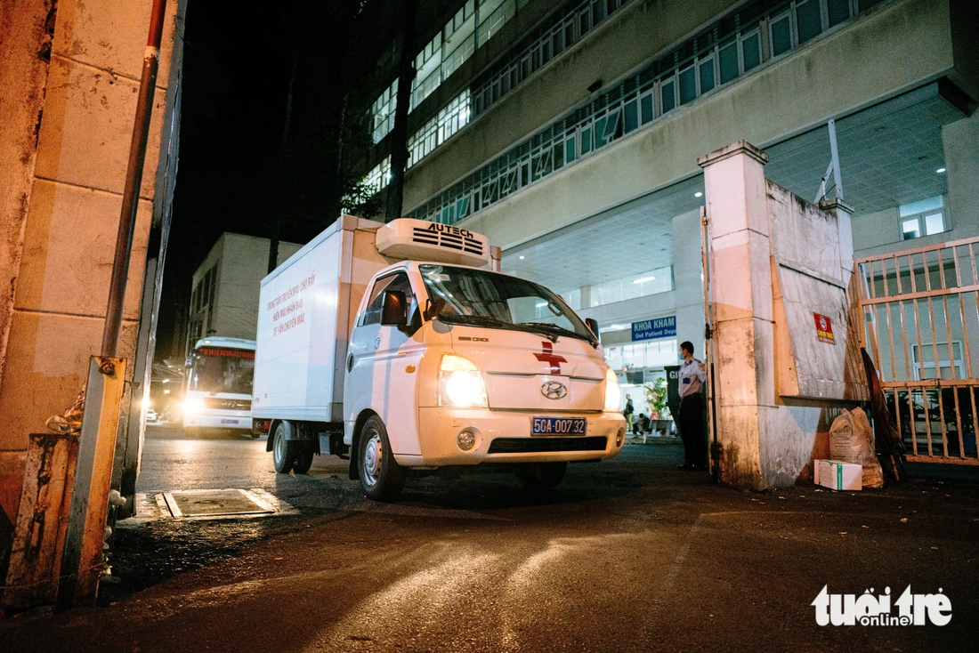 Vượt hành trình 260km mang những giọt máu cứu người - Ảnh 1.