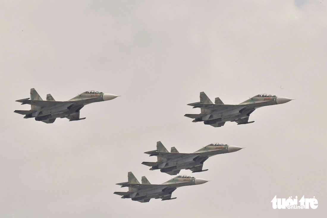 Tiêm kích Su30-MK2 - Ảnh 9.