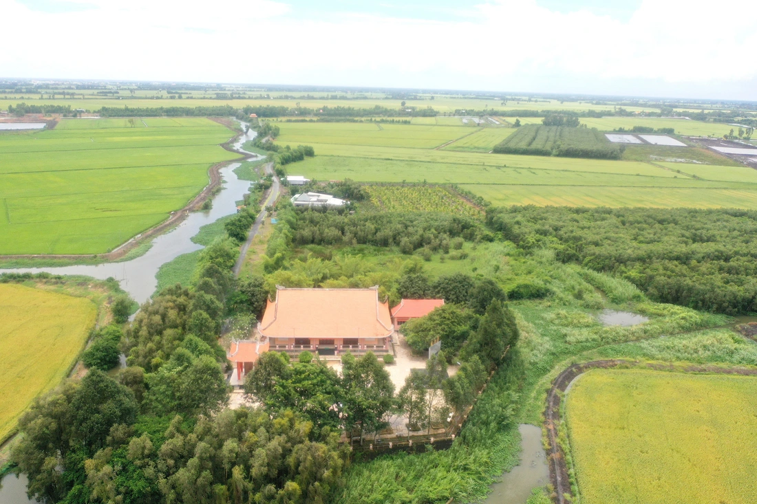 hiến đất - Ảnh 1.