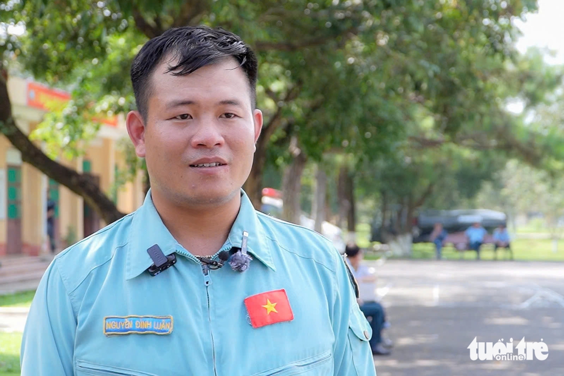 Phi công trẻ luyện tập cho diễu binh 2-9 - Ảnh 2. diễu binh 2-9 - Ảnh 2.