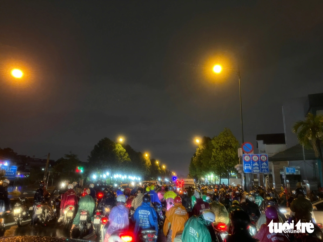 mưa ngập - Ảnh 1.