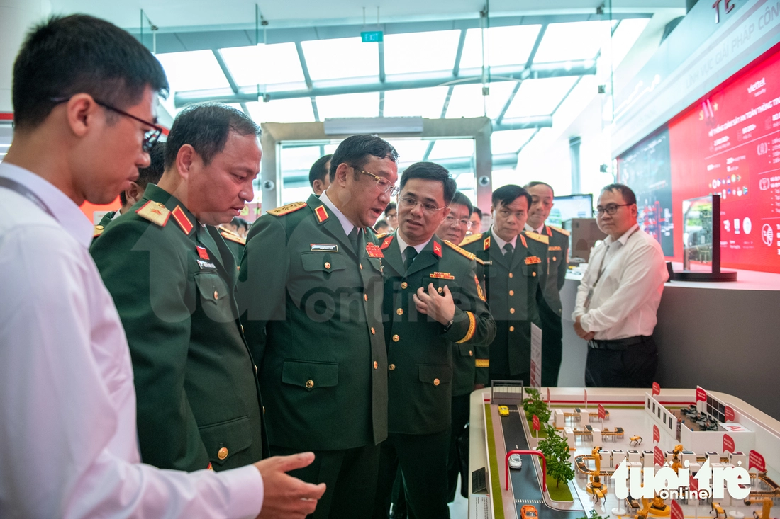 Thượng tướng Phạm Hoài Nam: Phát triển công nghiệp quốc phòng, hướng tới xuất khẩu công nghệ cao - Ảnh 3.