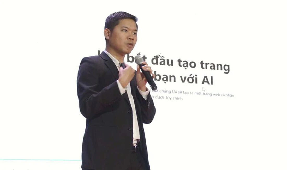Website AI giảm tình trạng làm web rồi bỏ - Ảnh 1. Tuổi Trẻ Startup Award - Ảnh 1.