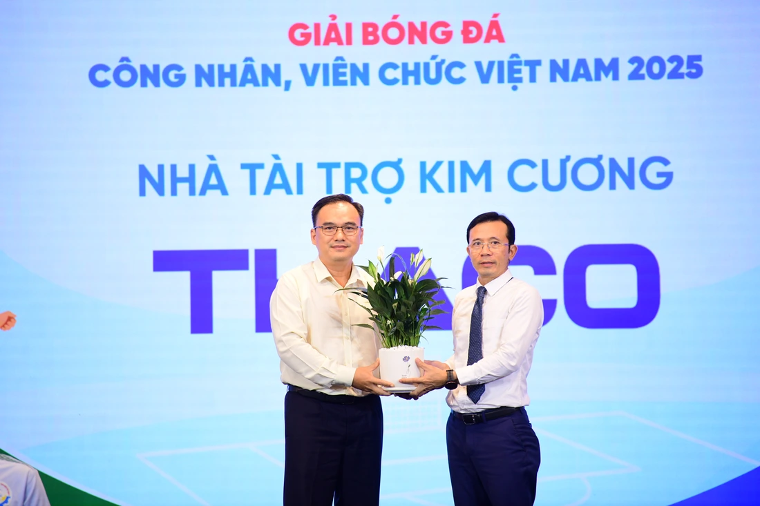 40 đội bóng tham dự Giải bóng đá công nhân, viên chức Việt Nam 2025 - Ảnh 8.