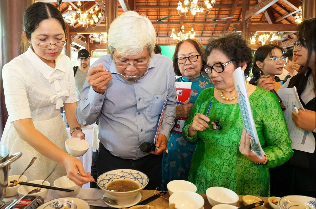 Phở mọi miền hội tụ để Đi tìm người nấu phở ngon năm 2025 - Ảnh 8.