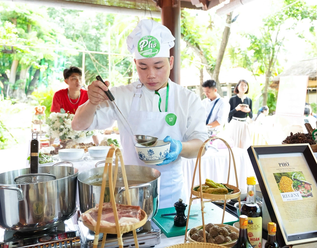 Phở mọi miền hội tụ để Đi tìm người nấu phở ngon năm 2025 - Ảnh 12.