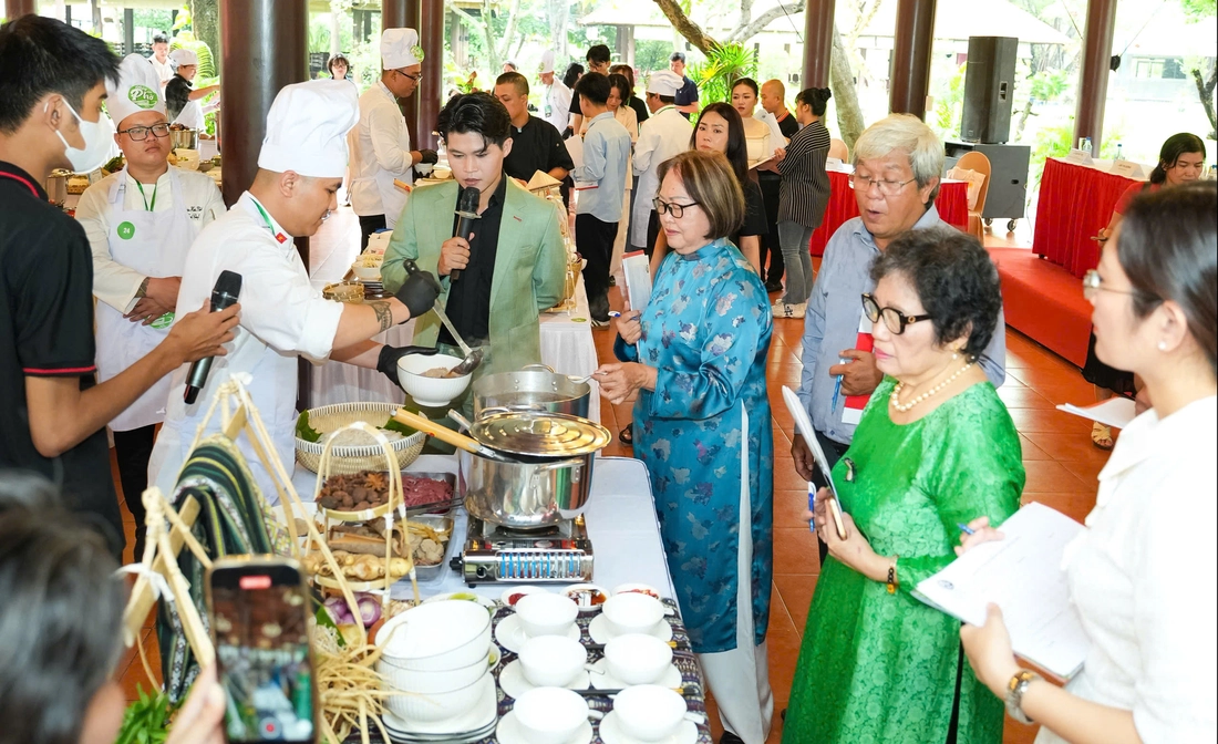 Phở mọi miền hội tụ để Đi tìm người nấu phở ngon năm 2025 - Ảnh 22.