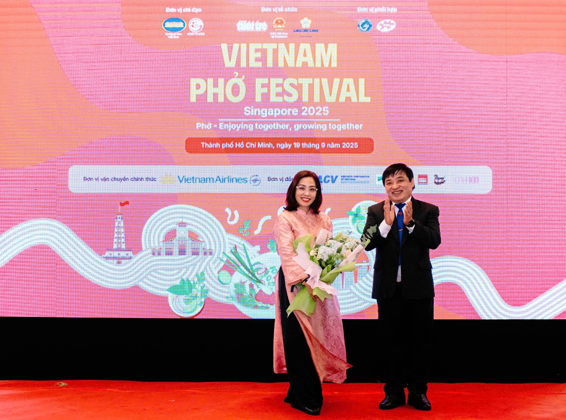 Tuổi Trẻ mang Vietnam Phở Festival đến Singapore - Ảnh 10.