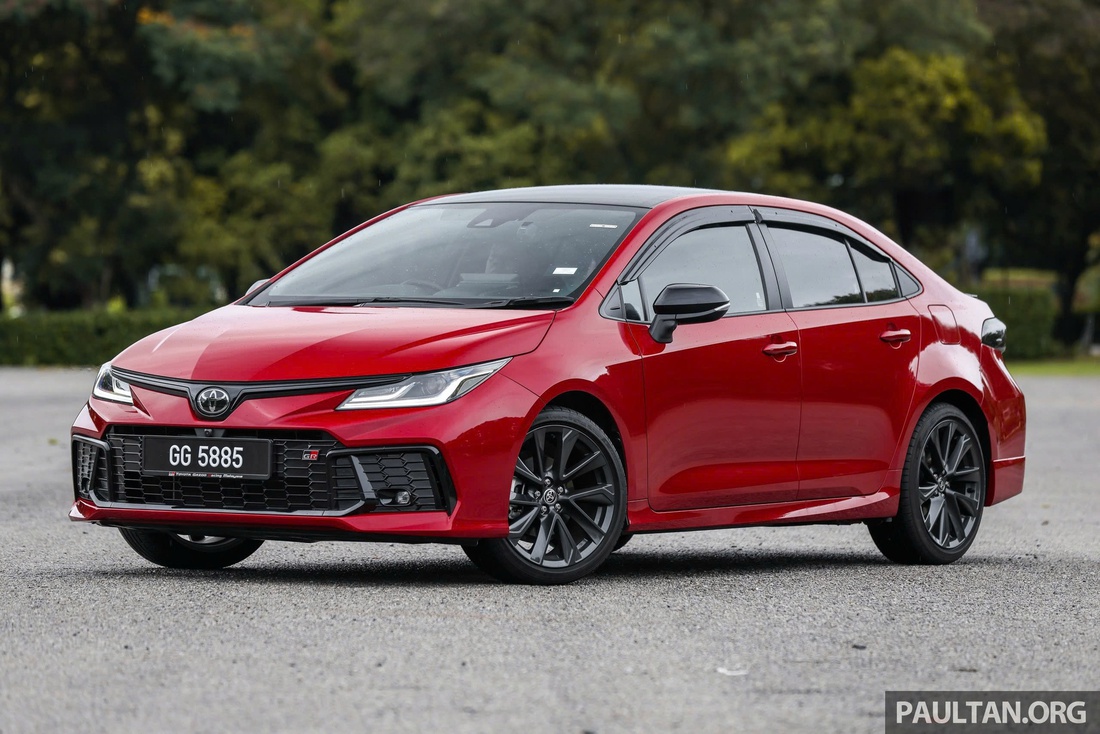 Toyota Corolla Altis thêm bản thể thao 'cực ngầu', nếu về Việt Nam kỳ vọng giúp cải thiện doanh số - Ảnh 1.