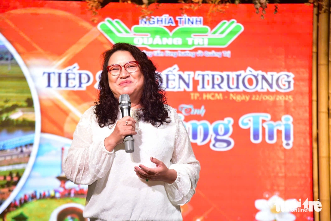 Những người con Quảng Trị tại TP.HCM góp hơn 2 tỉ đồng cho Tuổi Trẻ tiếp sức đến trường - Ảnh 4.