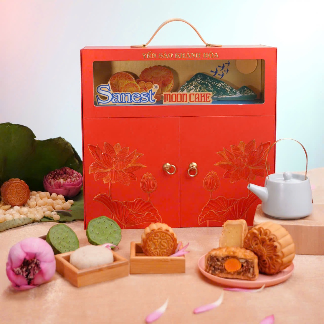 Sanest Moon Cake 'Trung thu - mùa trăng của ký ức và tình thân' - Ảnh 1.
