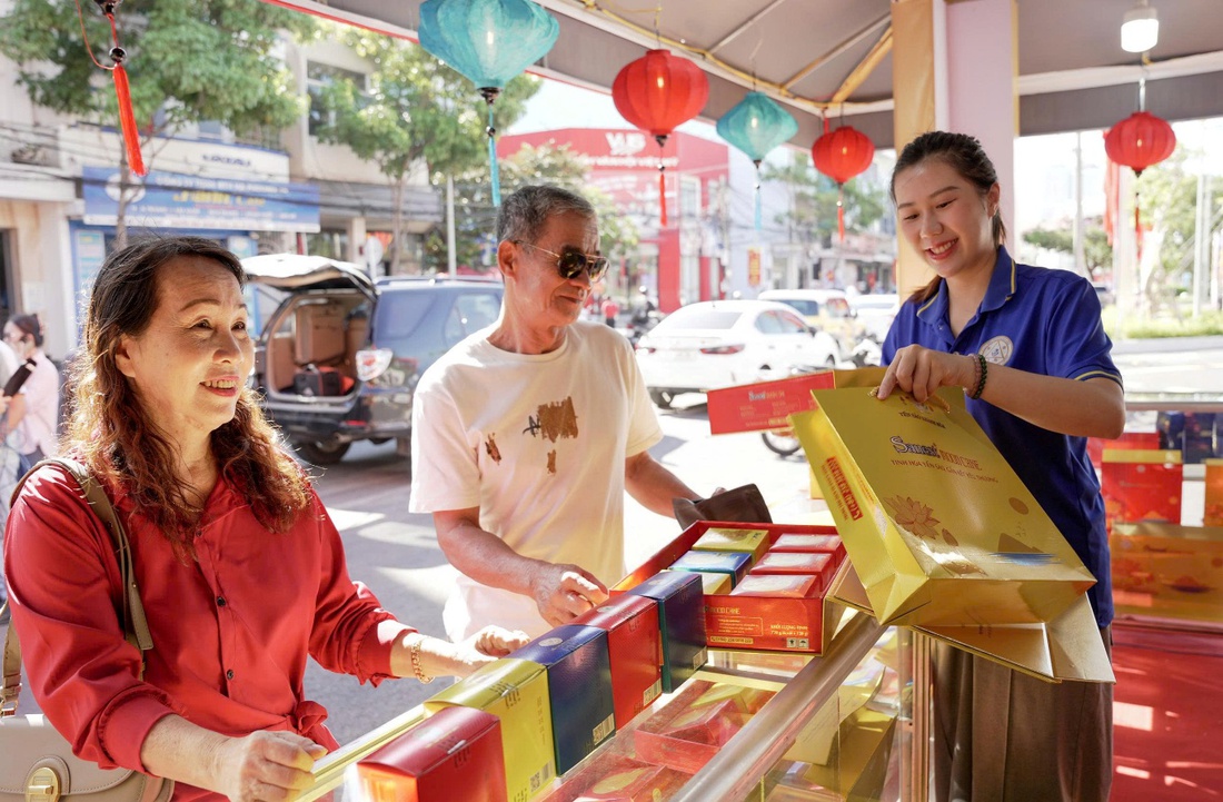 Sanest Moon Cake 'Trung thu - mùa trăng của ký ức và tình thân' - Ảnh 5.