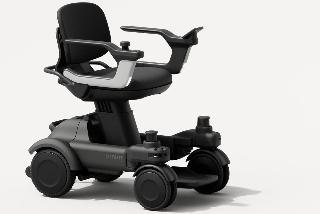 Nhìn như ghế song lại là xe scooter điện: Trang bị xịn như ô tô, 4 động cơ - Ảnh 1.