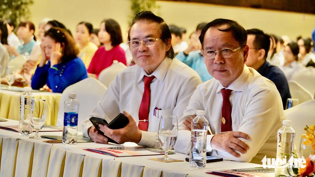 Nữ sinh viên vùng núi Nam Trà My: Mình với mẹ làm mướn chưa từng có 15 triệu đồng - Ảnh 2.