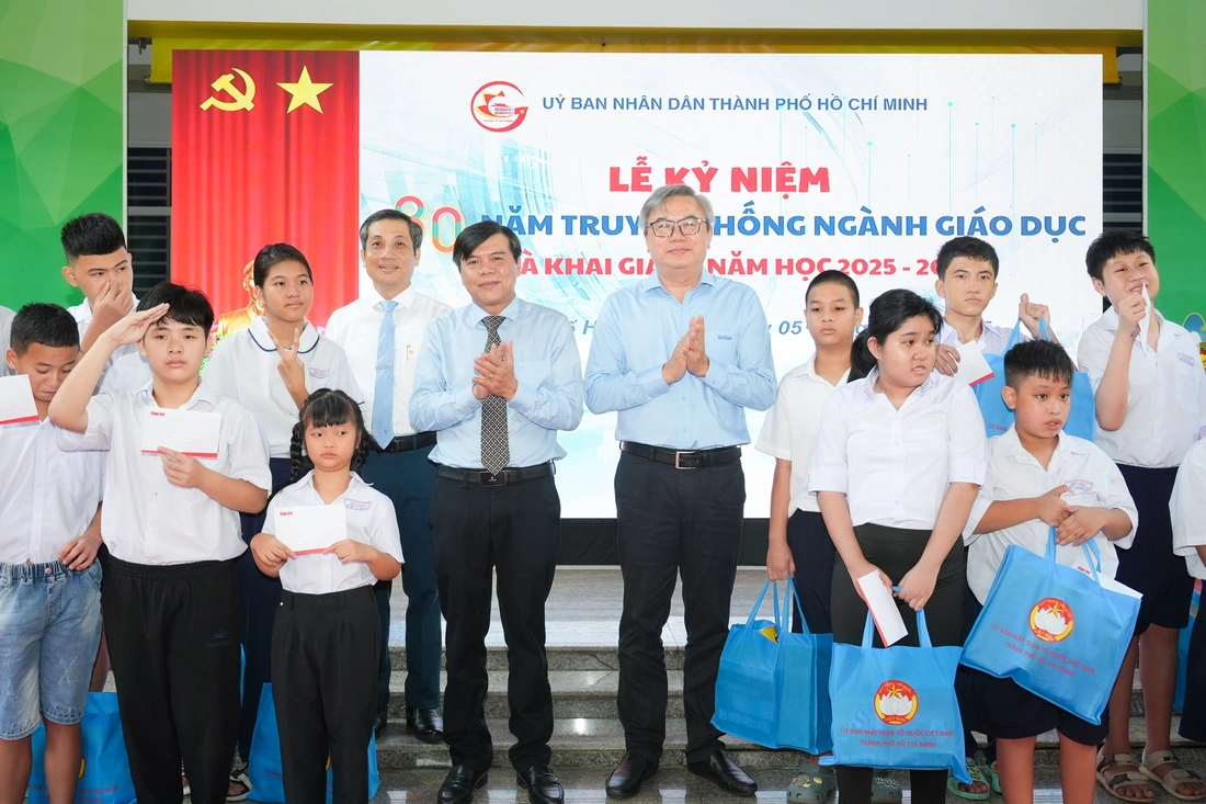 26 triệu học sinh, sinh viên vào năm học mới - Ảnh 6. lễ khai giảng - Ảnh 9.