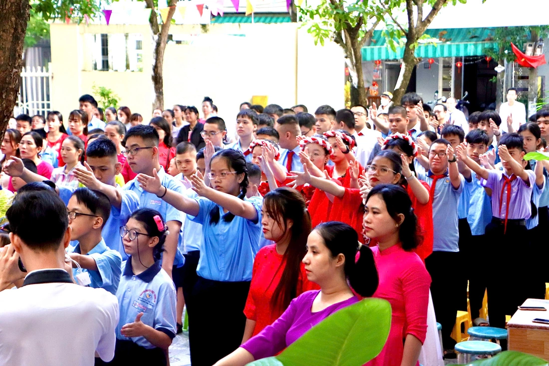 26 triệu học sinh, sinh viên vào năm học mới - Ảnh 10. lễ khai giảng - Ảnh 11.