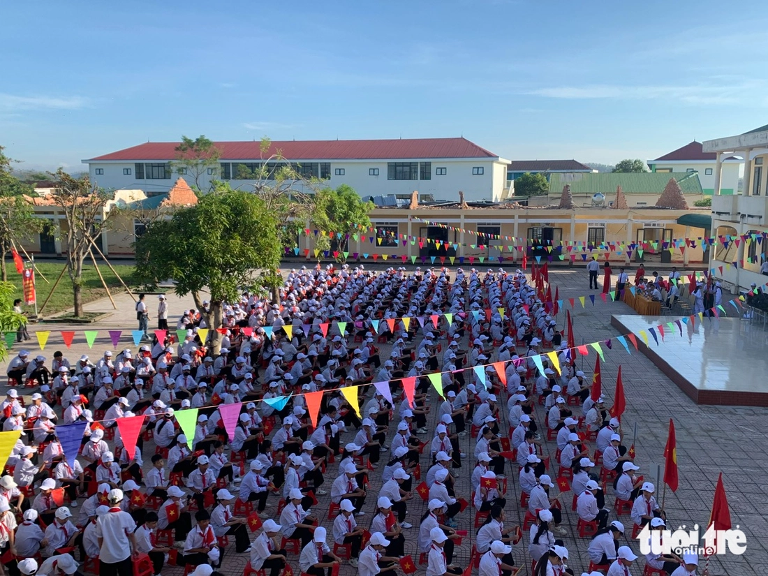 Sáng nay, thầy trò cả nước đón lễ khai giảng đặc biệt - Ảnh 6. lễ khai giảng - Ảnh 15.