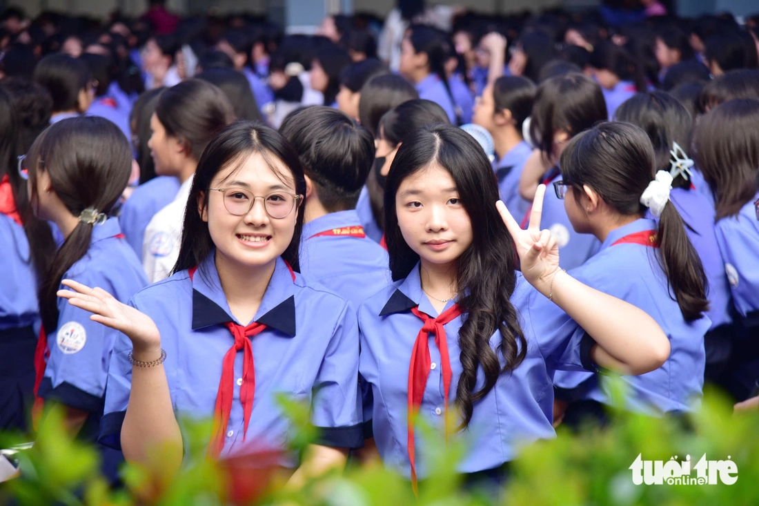 Những khoảnh khắc đẹp trong ngày khai giảng năm học mới - Ảnh 2. khai giảng - Ảnh 12.