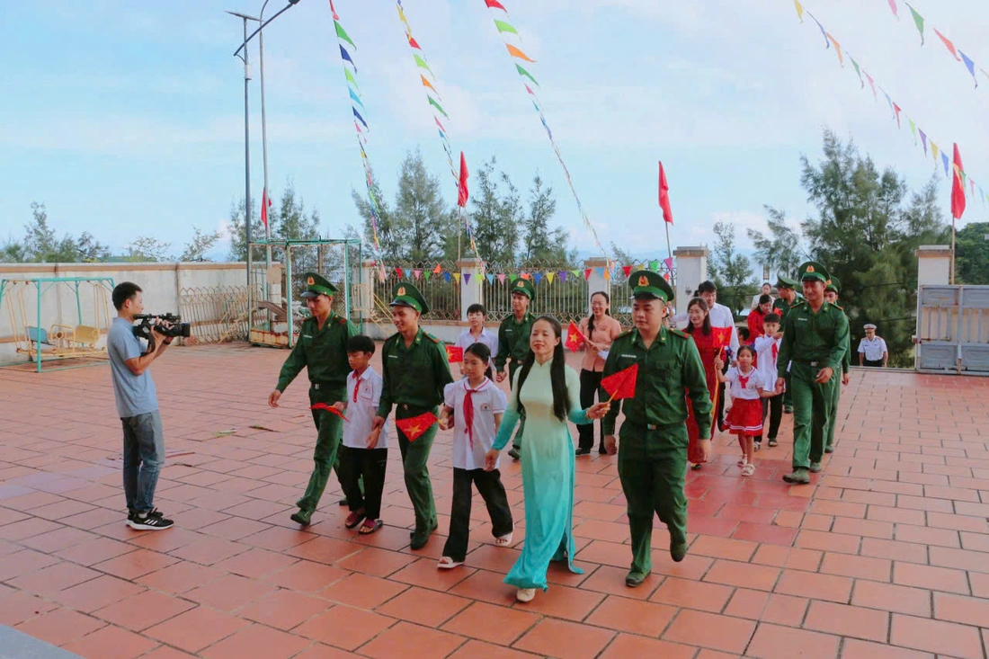 26 triệu học sinh, sinh viên vào năm học mới - Ảnh 10. lễ khai giảng - Ảnh 10.