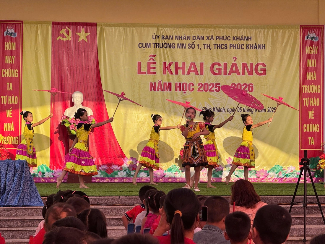 26 triệu học sinh, sinh viên vào năm học mới - Ảnh 13. lễ khai giảng - Ảnh 13.