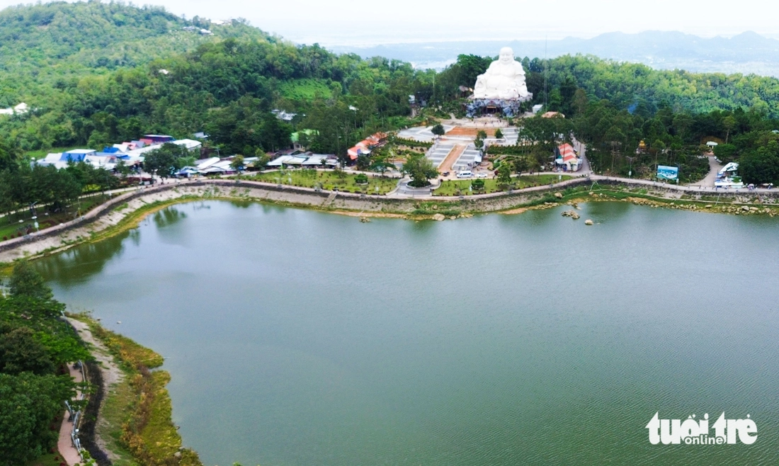 Các hồ nước ở An Giang vừa trữ nước làm ruộng vừa khai thác du lịch - Ảnh 5.