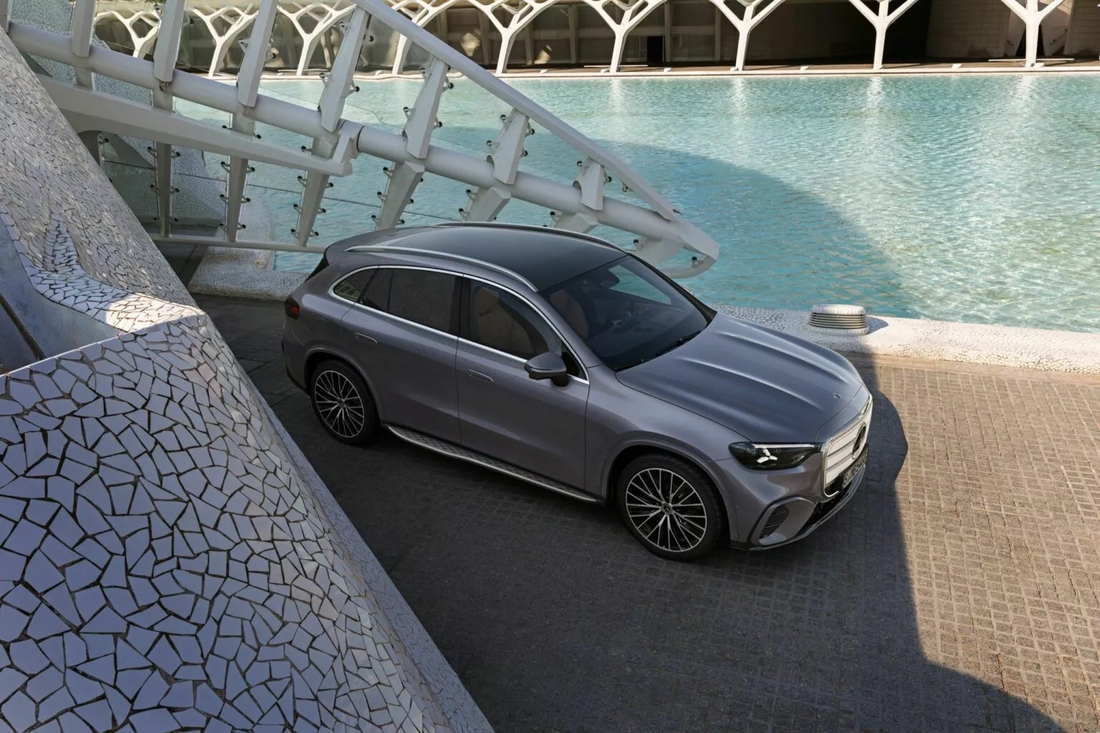 Mercedes-Benz GLC - Ảnh 12.